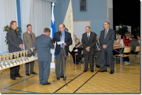 LOYLYN_85v_JUHLAT_2006_08.JPG