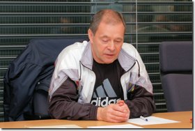 Loylyn_syyskokous_11-2006_07.JPG