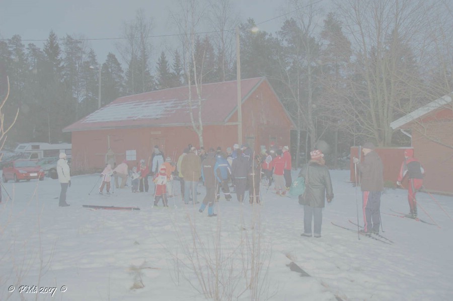 HIIHTOKILPAILU_TAUSTA.jpg